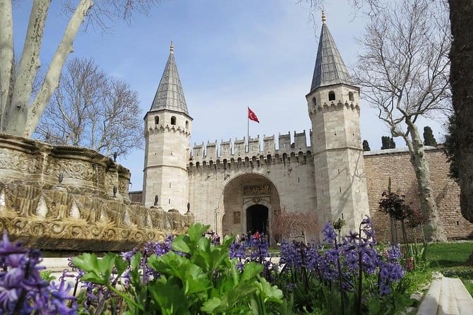 Topkapi Palace safarna istanbul قصر توبكابي اسطنبول