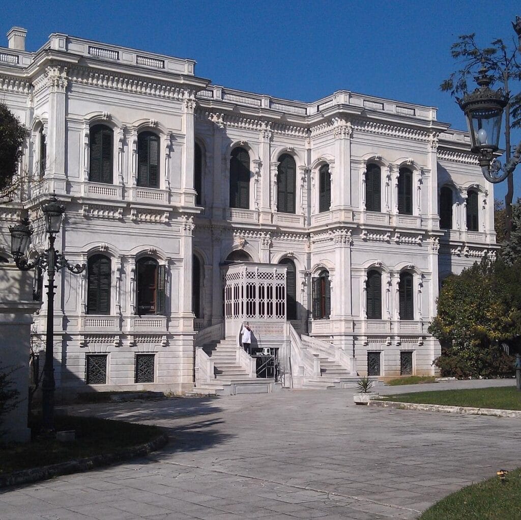 The famous Yildiz Palace Opens Its Doors to Visitors Again After Being Closed for Years!